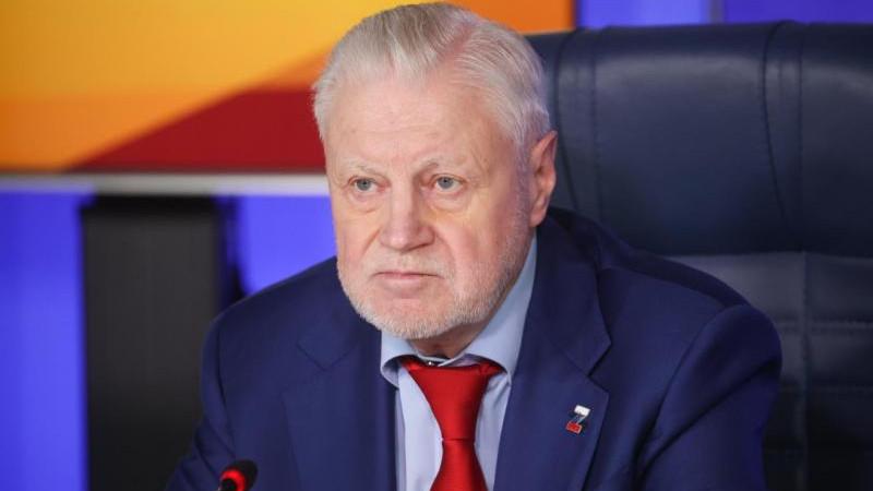Миронов призвал вдвое увеличить выплаты в рамках программы "Земский доктор"