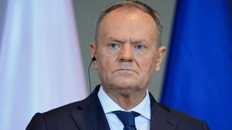 Туск пригрозил жителям Польши кошмарным ростом цен на топливо