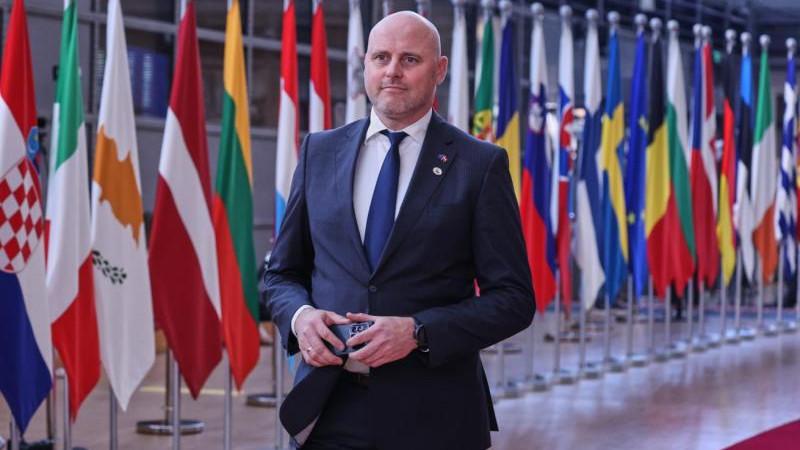 В Латвии призвали ЕС отменить выдачу туристических виз гражданам РФ
