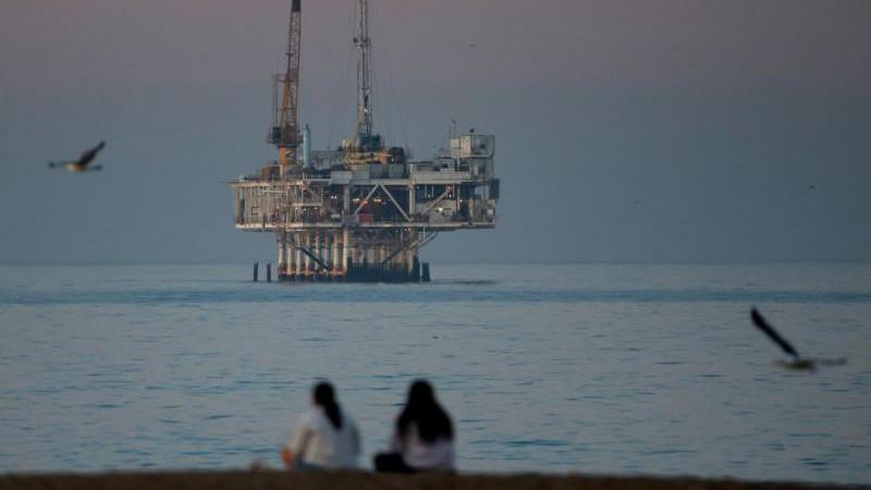 Стоимость нефти Brent впервые с 2 марта опустилась ниже $78
