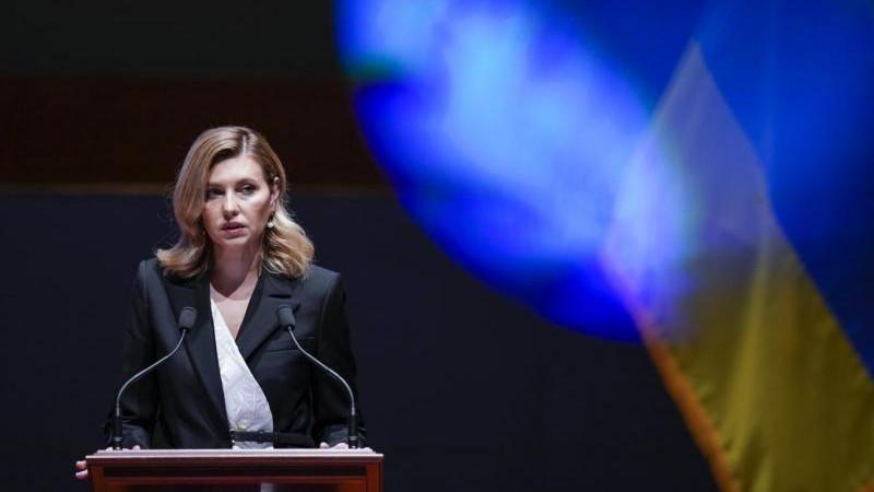 РБК-Украина: супруга Зеленского имеет "золотое право вето"