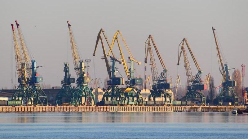 Российские ВС ударили по причальному терминалу в порту Измаил