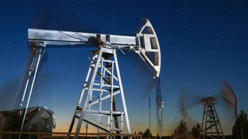 Стоимость нефти Brent впервые с 10 сентября опустилась ниже $103