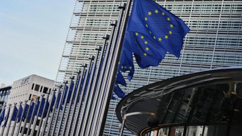 Politico назвала возможных переговорщиков от ЕС с Россией