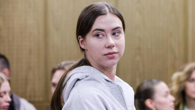 Блогер Митрошина получила три года условно