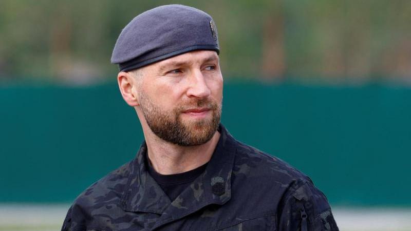 Зеленский выдвинул Хмару на пост главы МО Украины