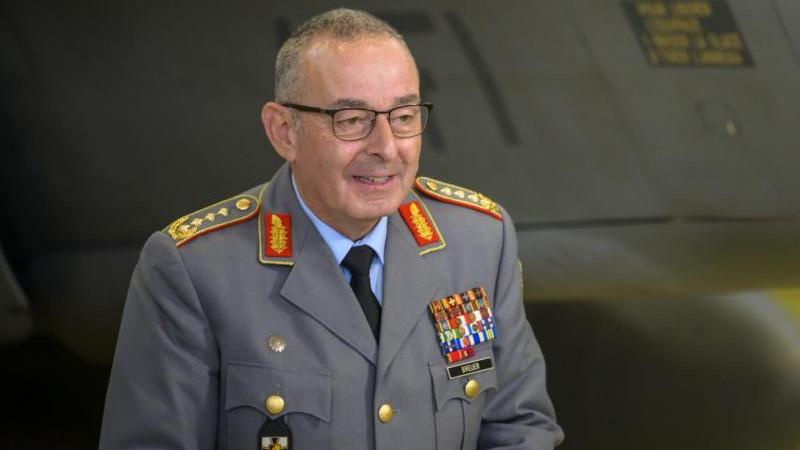 Bild: командующий Бундесвера процитировал "Капитана Америку"