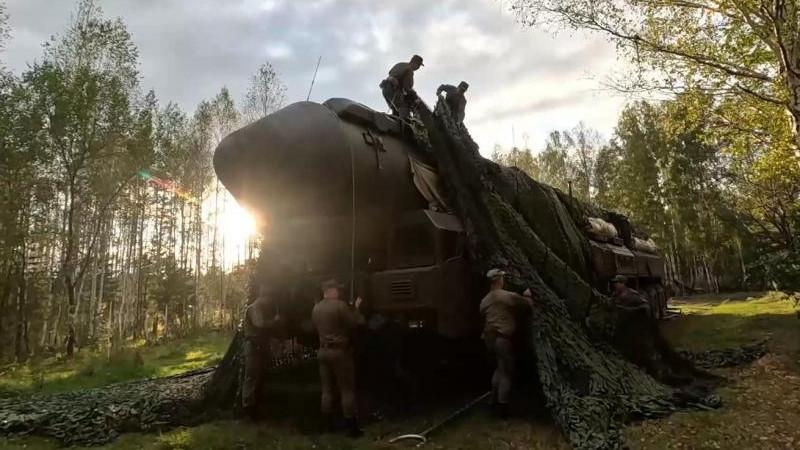 Российские ВС проводят учения по применению ядерных сил