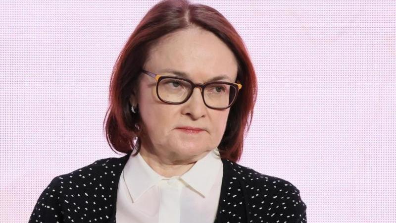 Набиуллина подтвердила, что она была на больничном с простудой