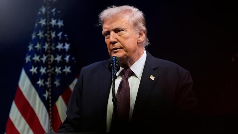 WSJ заявила о планах Трампа встретиться с Ким Чен Ыном осенью