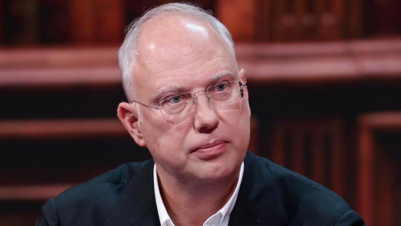 Дмитриев обратил внимание на молчание западных \