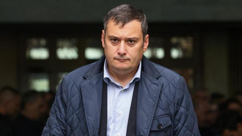 Хинштейн опроверг слухи о себе в период больничного словами из песни Высоцкого