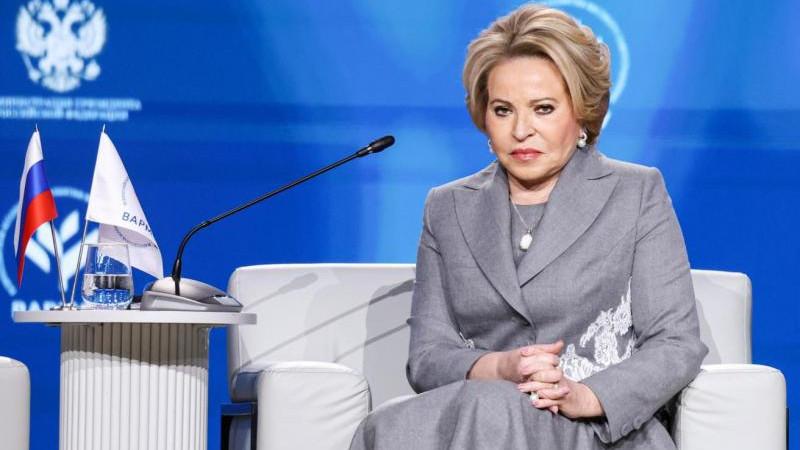 Политолог Шипилин: Орбана сменил более идеологизированный политик