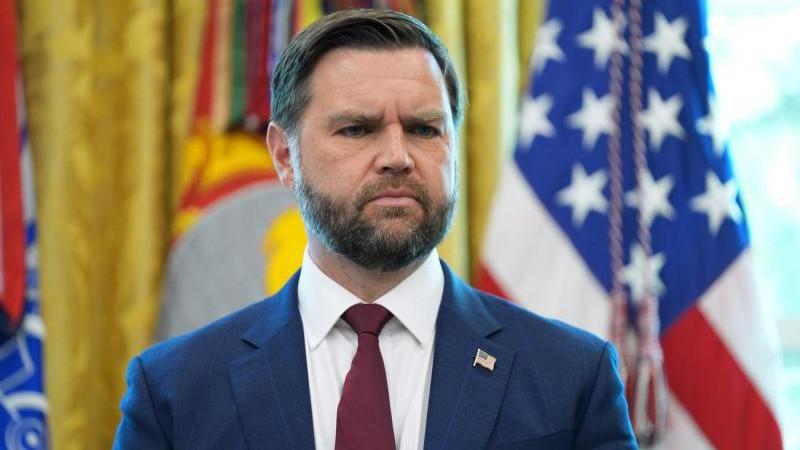 Вэнс стал отцом в четвертый раз