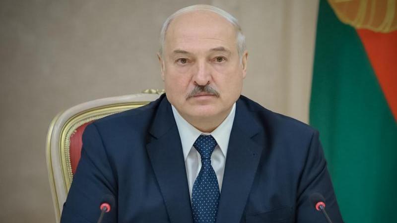Лукашенко в День независимости Армении пожелал ее народу стабильности