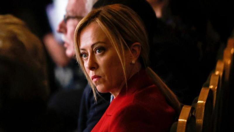 Мелони не видит ничего странного в приглашении России в "Совет мира"