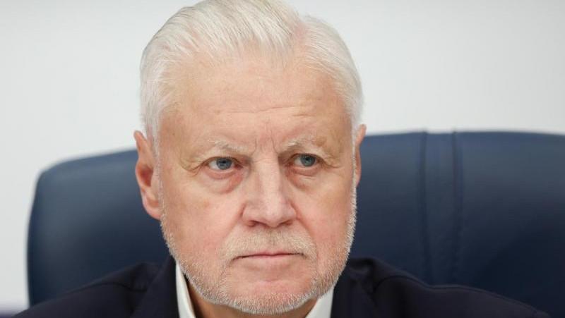 Миронов предложил ввести в России 13-ю зарплату и 13-ю пенсию