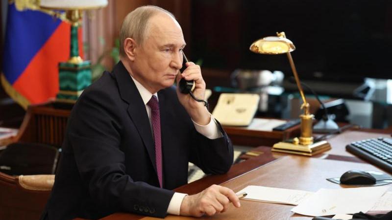 Путин и Мирзиёев провели телефонный разговор