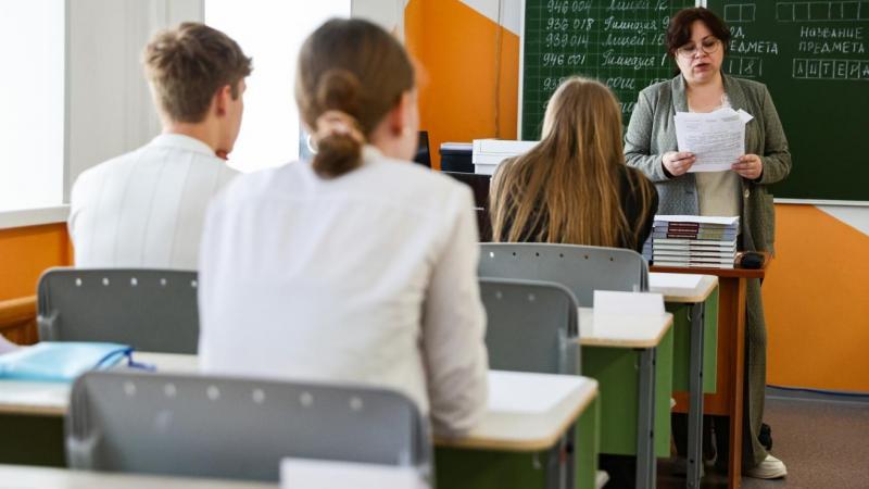 Для не сдавших ЕГЭ выпускников предусмотрен дополнительный период