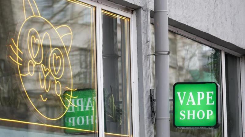 В Якутии ввели запрет на продажу вейпов