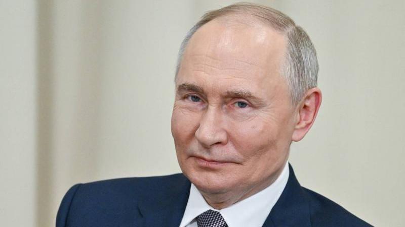 Путин отметил, что генетика может быть важнее атомной бомбы