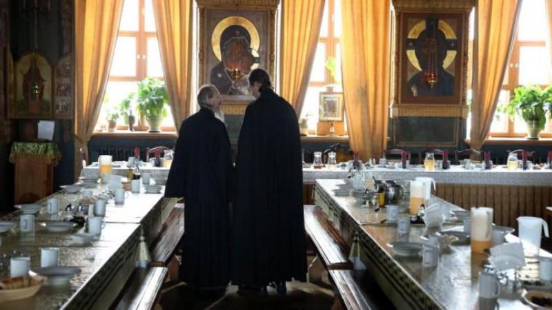 Священник отметил важность отказа от мата в Великий пост