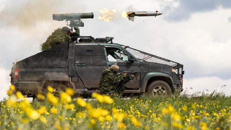 Суточные потери ВСУ в зоне спецоперации составили около 1 295 военных