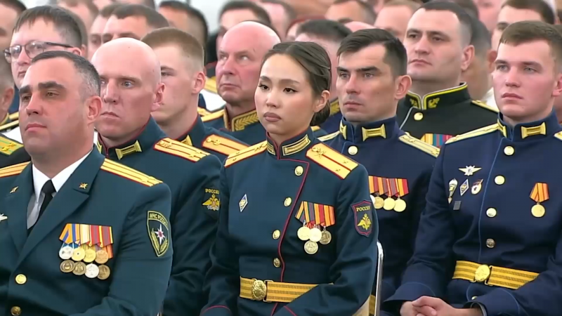 Путин назвал лживыми заявления Запада о якобы угрозе со стороны России