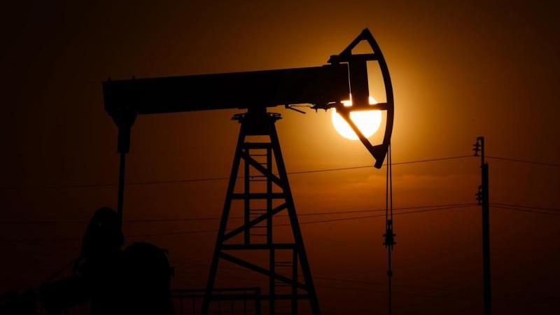 Цена нефти Brent впервые с 8 июня превышала $96 за баррель