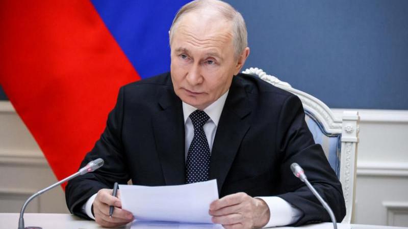 Президент РФ поблагодарил сограждан за активное участие в выборах