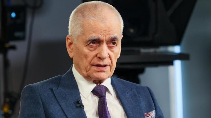 Онищенко: завоз мелиоидоза в РФ не несет эпидемиологической опасности