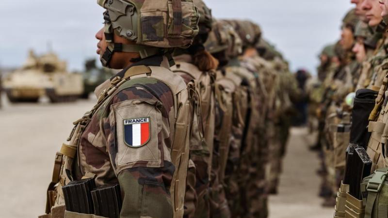 Europe 1: Франция готова после прекращения огня направить на Украину своих военных
