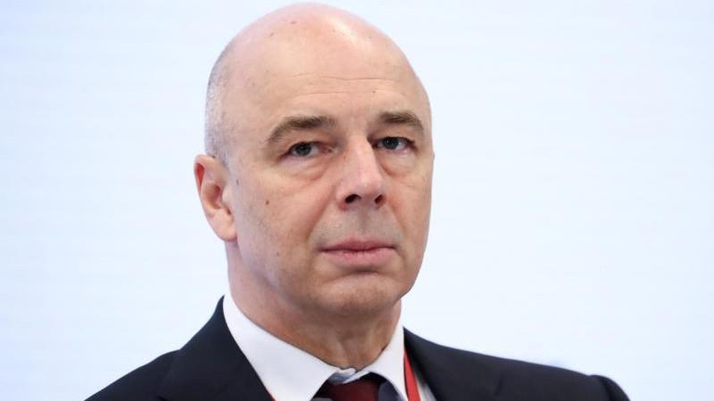 Силуанов одобрил идею разрешить мотоциклистам ездить по выделенной полосе
