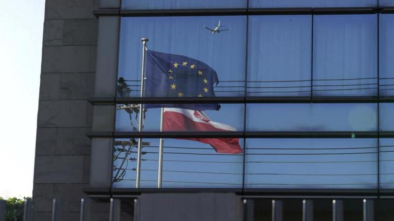 Почти каждый пятый житель Польши согласен на Polexit