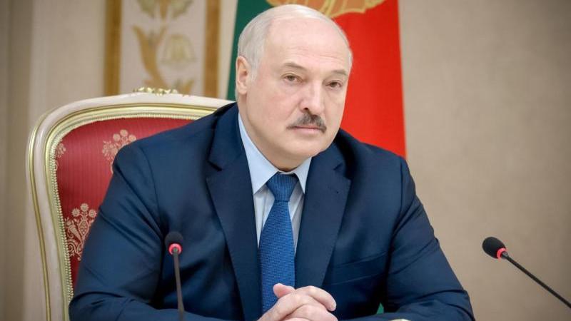 Лукашенко заверил, что Белоруссия в любом случае будет с Россией