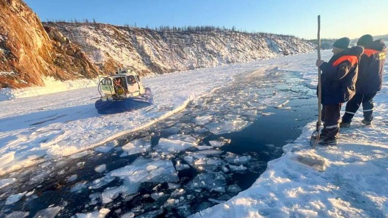 Тела погибших на Байкале туристов из Китая передали родным