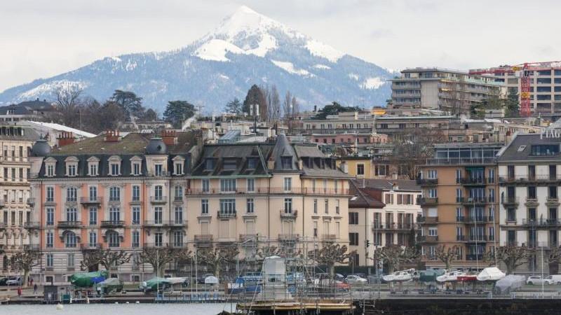 Fars: в Женеве проходит третий раунд переговоров Ирана и США