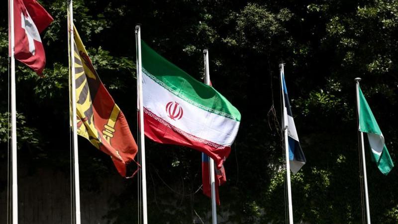 Tasnim: Тегеран может получить $24 млрд из замороженных активов в рамках сделки с Вашингтоном