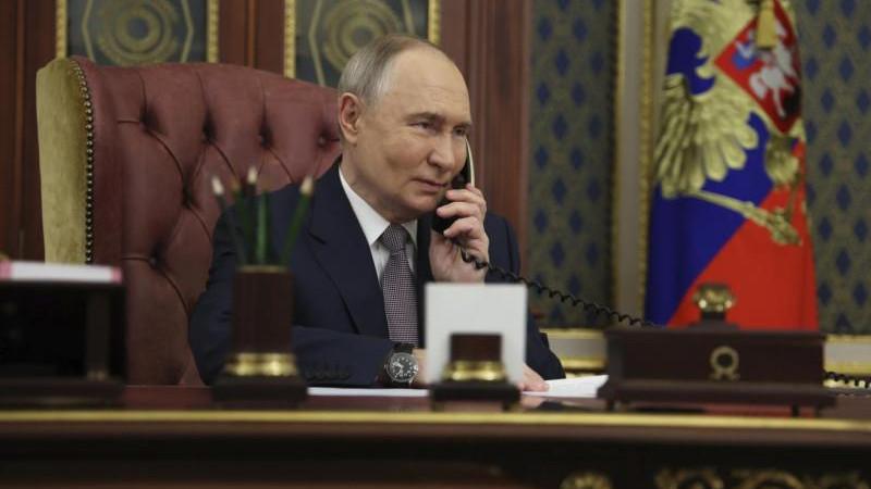 Путин поговорил по телефону с президентом Сирии