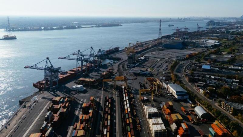 В Канаде анонсировали пошлины на товары из США почти на $28 млрд
