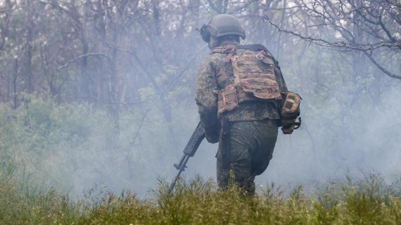 Суточные потери ВСУ в зоне спецоперации составили около 1 285 военных
