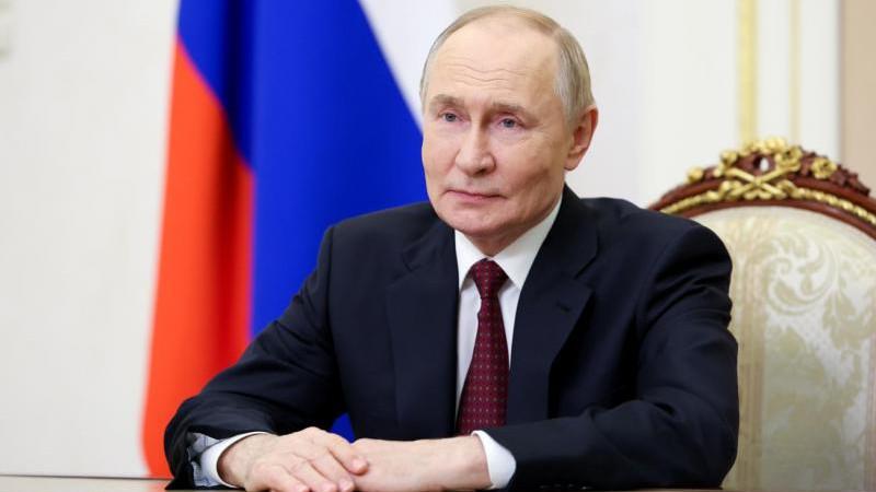 Путин заявил, что трудности временны, а Россия вечна