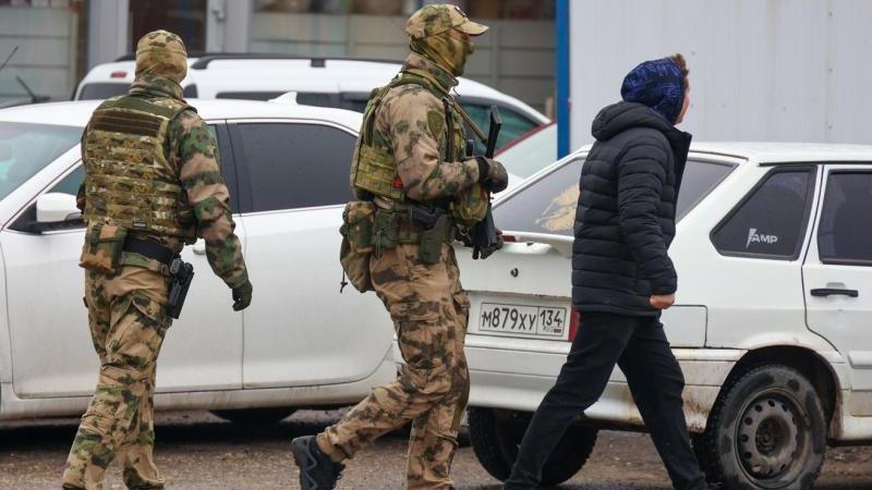 "Ведомости": из России с начала года выдворили порядка 44 тыс. иностранцев