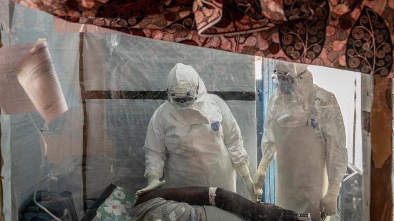 Число летальных исходов в ДР Конго от Эболы составило более 1,4 тыс.