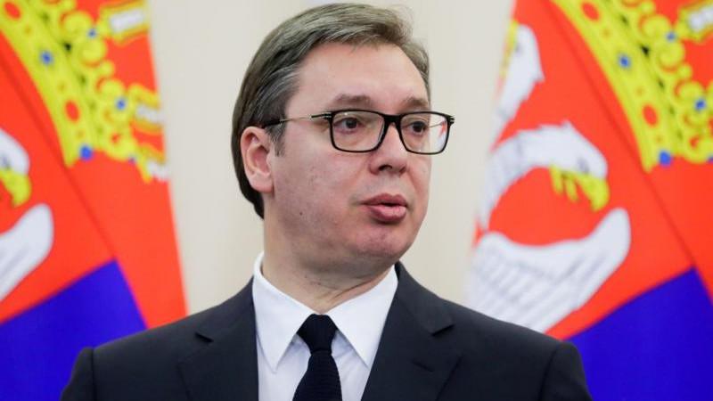 Вучич: Сербия сохраняет нейтралитет, но ее армия даст отпор потенциальному завоевателю