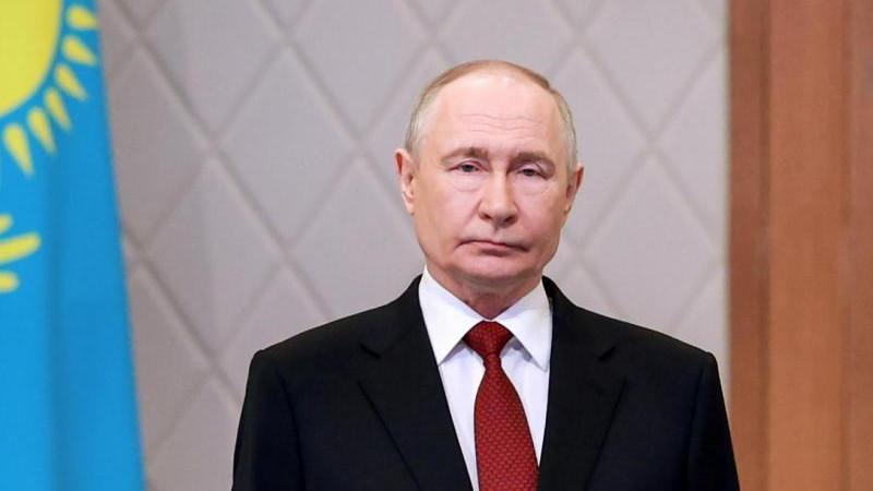 Путин отметил, что ИИ может заменить миллионы людей на работе