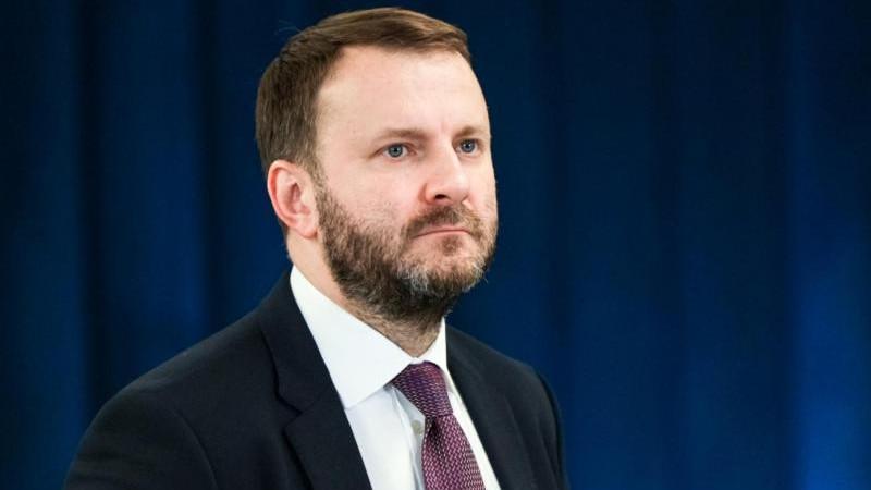 Орешкин считает рискованным хранение резервов в валютах стран G7