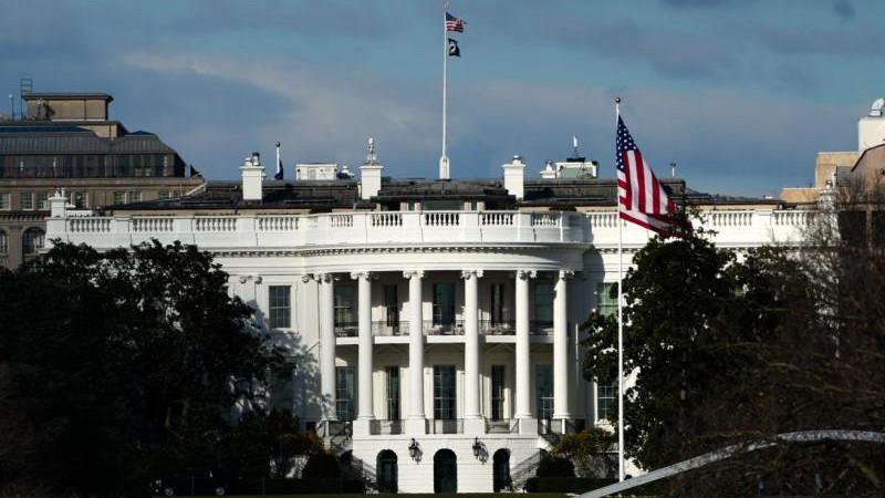 В США лишь 33% респондентов поддерживают удары по Ирану