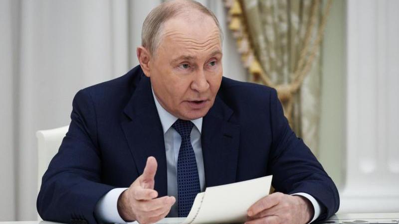 Путин отметил, что прошедшие выборы говорят о легитимности органов власти
