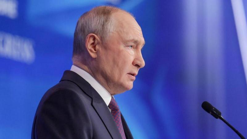 Путин: доля стран БРИКС в мировой экономике продолжит расти, а G7 сокращаться